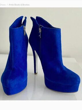 Kristin Cavallari by Chinese Laundry Genuine Suede Platform Booties Size 9.5